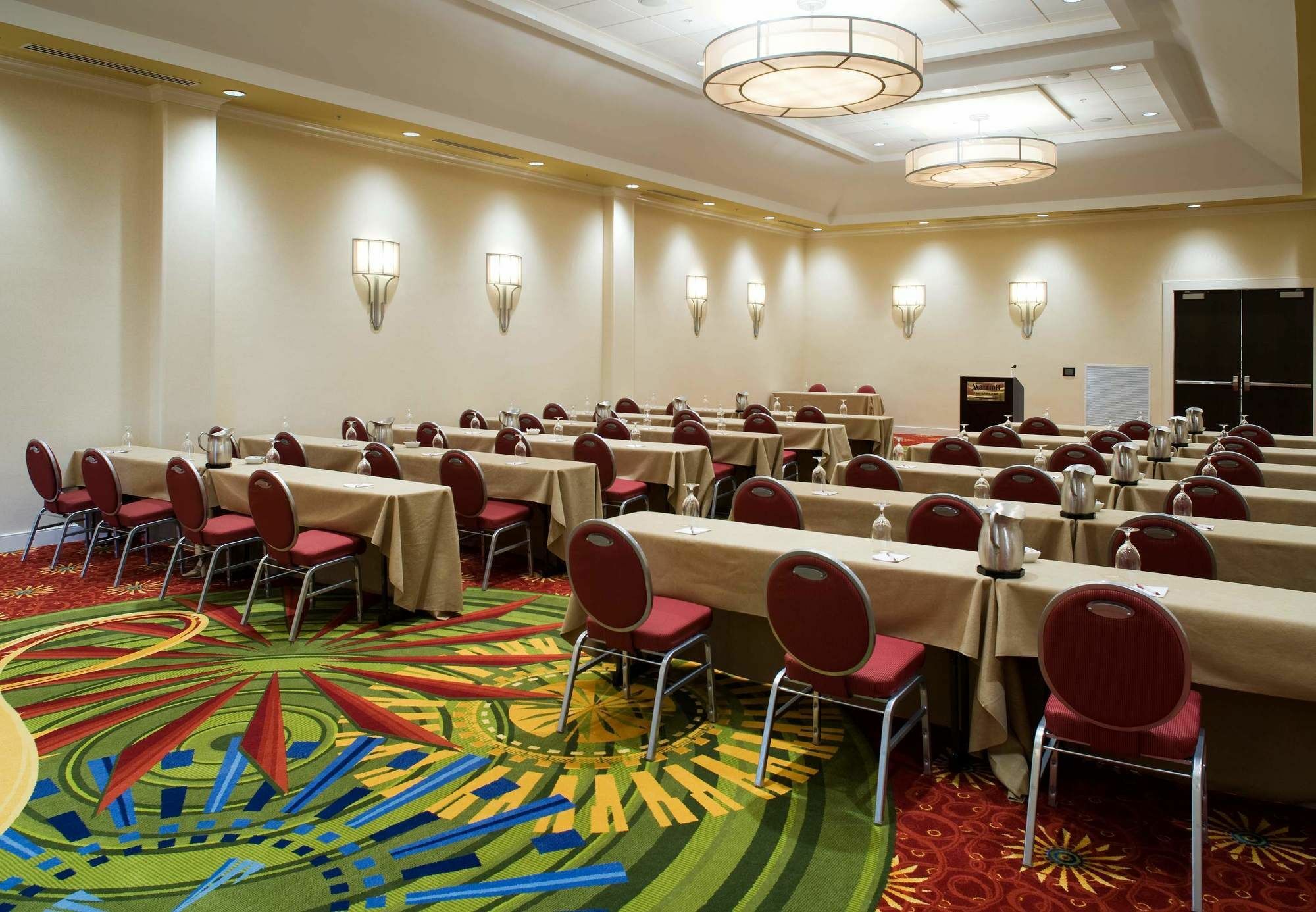 Delta Hotels By Marriott Chesapeake Norfolk Buitenkant foto